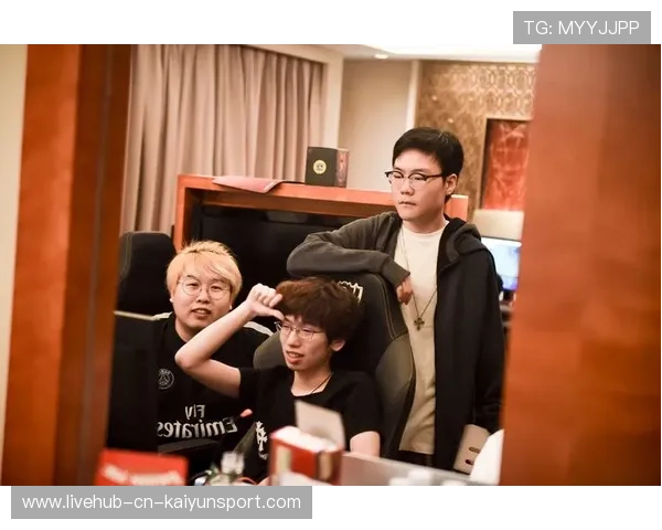 俱乐部对外开放训练赛 吸引潜在赞助商关注,开放俱乐部的英文 俱乐部对外开放训练赛 吸引潜在赞助商关注,开放俱乐部的英文