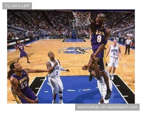 突然被裁!每36分钟20+4+5断!燃尽了,确实没打NBA的命 突然被裁!每36分钟20+4+5断!燃尽了,确实没打NBA的命