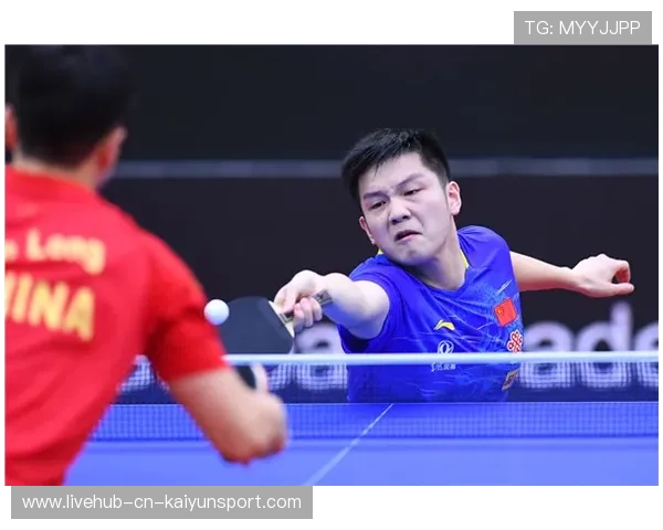 签名合影排长龙,樊振东人气燃爆德国赛场,樊振东大爆发打懵对手 签名合影排长龙,樊振东人气燃爆德国赛场,樊振东大爆发打懵对手