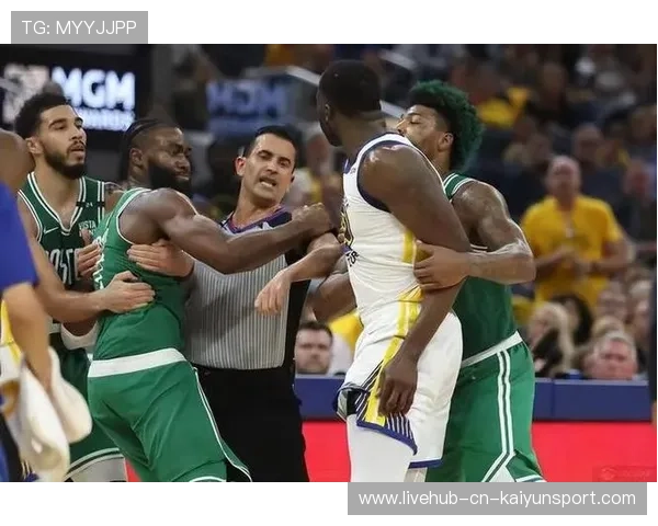 赛前记者会爆出战术端倪，媒体分析成看点，赛前幕后